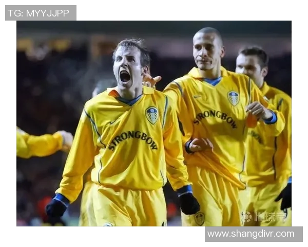 足球明星乘坐出租车的趣味瞬间与城市风景交织的旅程揭秘