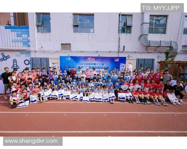 物理篮球明星如何将科学与运动完美结合提升竞技水平与团队协作能力